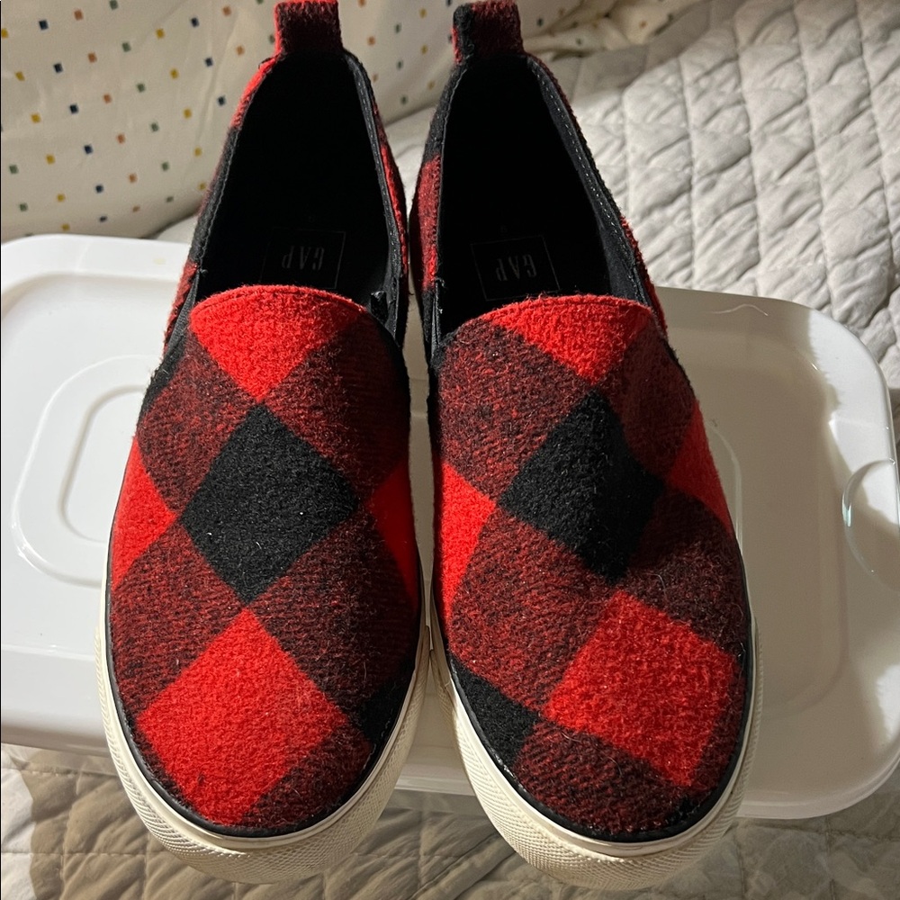 GAP Red and Black Checkered Slip-On Sneakers